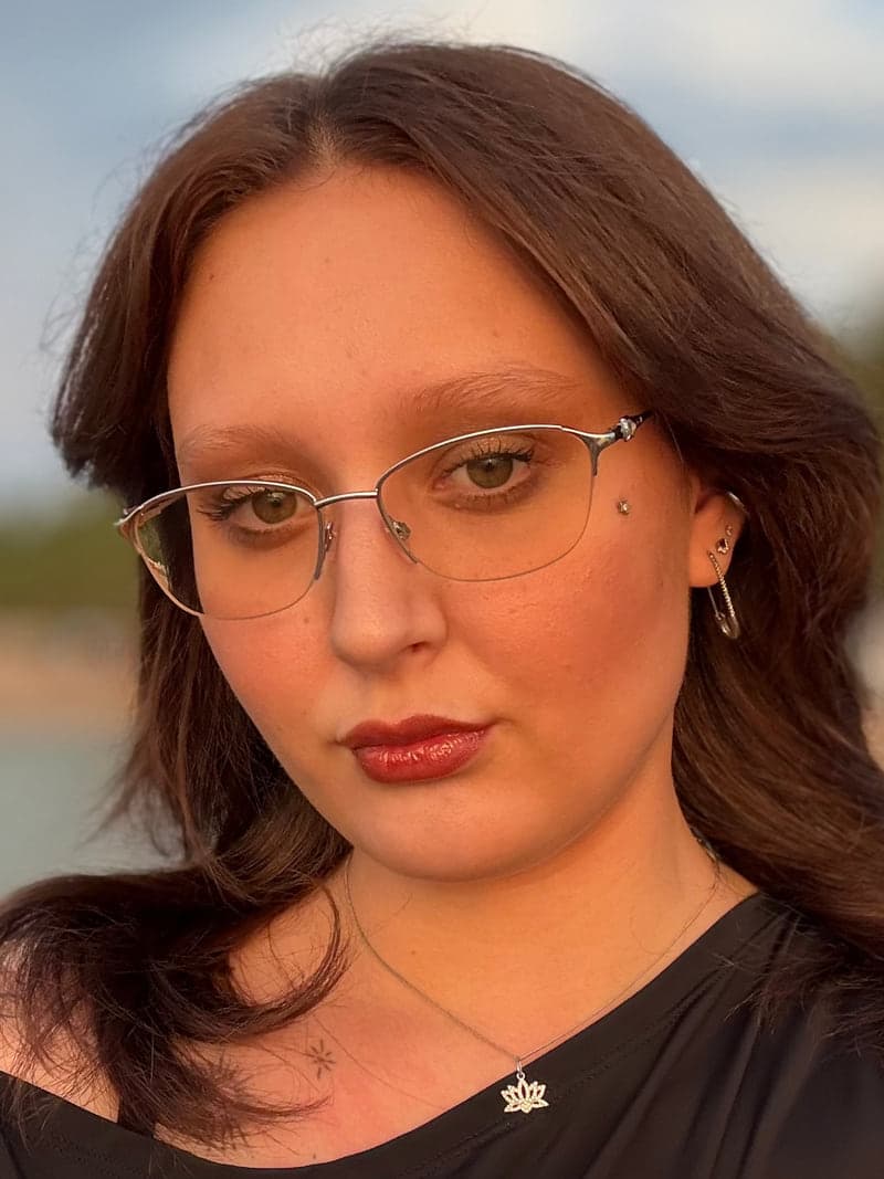Полина Ивакина